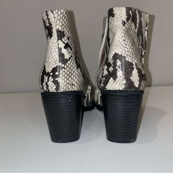 Soul Naturalizer Mikey Snake Ankle Boots Booties Size 9 - Picture 8 of 9